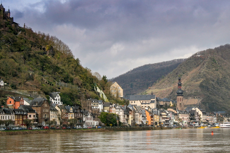 built structure, outdoors, water, village, house, landscape, town, travel destinations, no people, cloud - sky, cityscape, 2K, germany, cochem, waterfront
