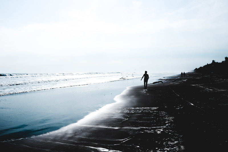 one person, dark, silhouette, water, nature, horizon over water, wave, grey, land, lifestyles, leisure activity, horizon, white, contrast, noir, black