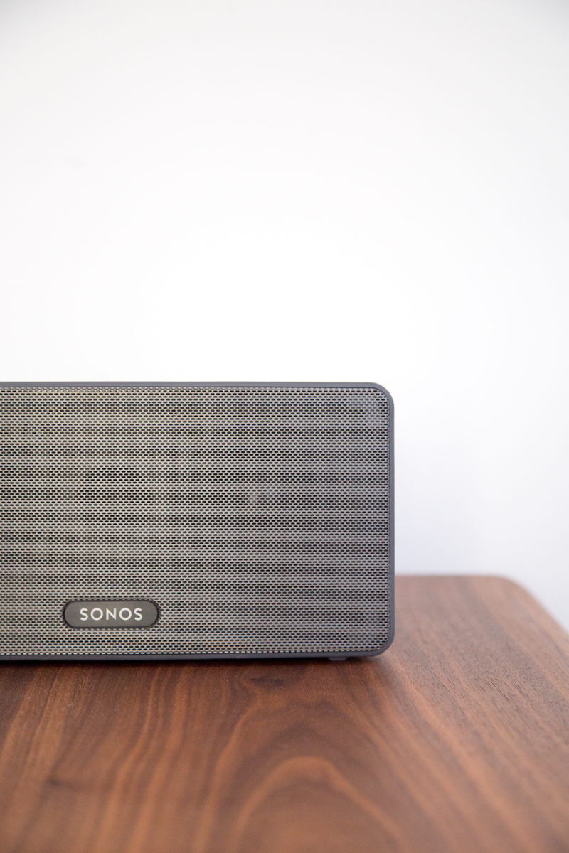 technology, music, wood, 5K, studio shot, security, sonos, tech, table, speaker, close-up, deck, suitcase, wood - material, gray, no people, copy space