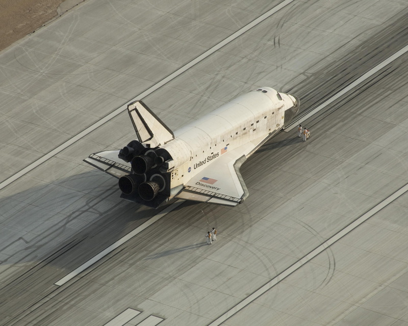 2K, Discovery, transport, ship NASA, The Kennedy center, the Vandenberg air force base, Shuttle, reusable, space