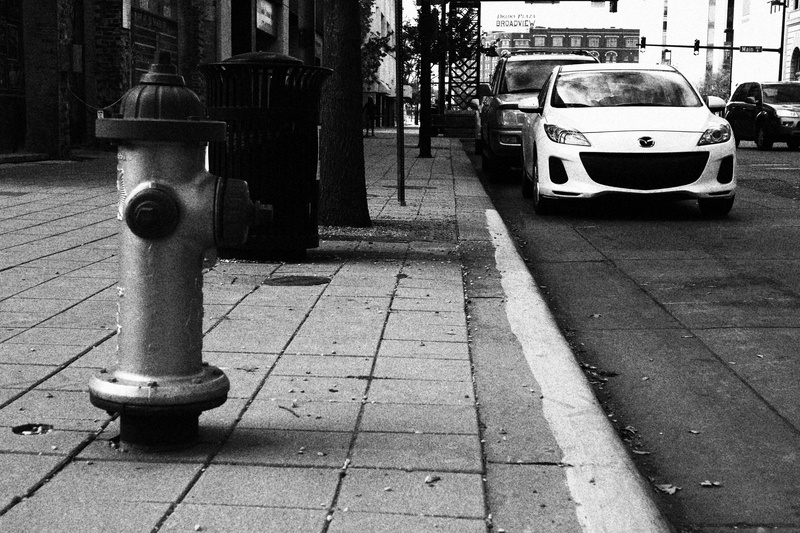 mode of transportation, 4K, downtown, security, day, fire hydrant, architecture, stree, outdoors, safety, car, transportation, land vehicle, built structure