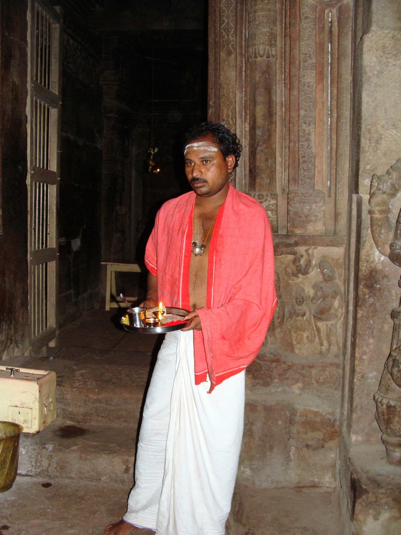 worship, three quarter length, temples, india, travel, young men, world heritage site, temple, unesco, asia, karnataka, pattadakal, belief, unesco heritage