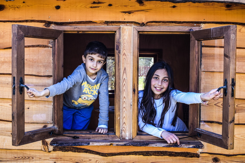 portrait, outdoors, boy, females, childhood, people, 5K, girl, playing, adults only, women, young adult, smiling, log cabin, holding, joy, brown, children