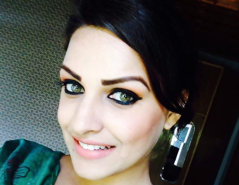 himanshi, himanshi khurana, green, model, eyes, 1920x1480, khurana, green eyes, 1080P, punjabi model