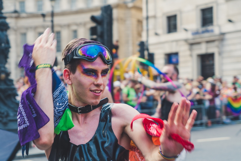city, person, london, portrait, flag, face, tank, accessory, united kingdom, building exterior, man, clothing, 8K, accessories, festival, sunglasses, day