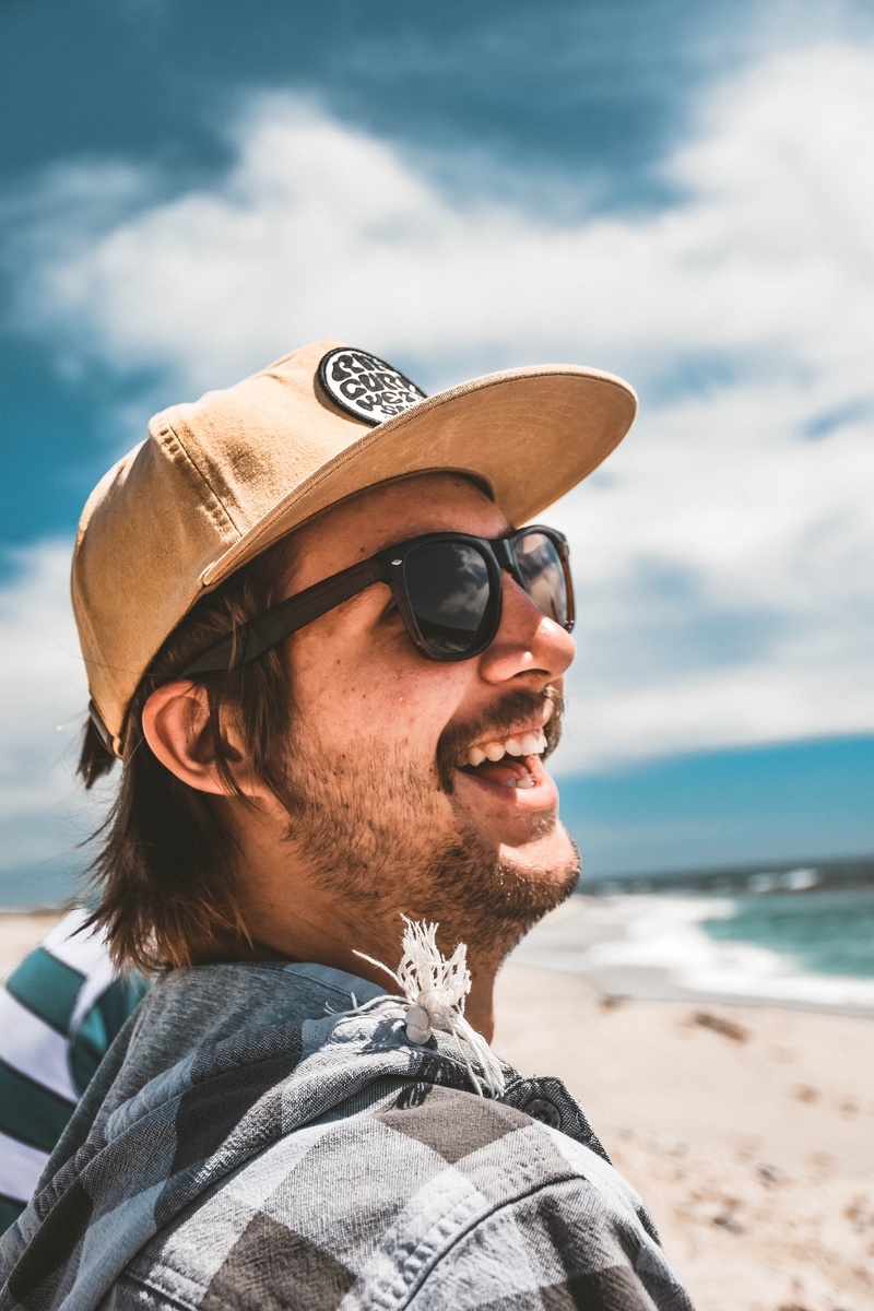 nature, facial hair, cowboy hat, sun hat, men, 5K, accessory, lifestyles, accessories, skin, leisure activity, face, fashion, sea, beard, human, ocean