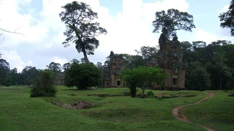 outdoors, ancient, nature, angkor thom, grass, no people, history, architecture, plant, sky, old, day, cloud - sky, travel destinations, building exterior