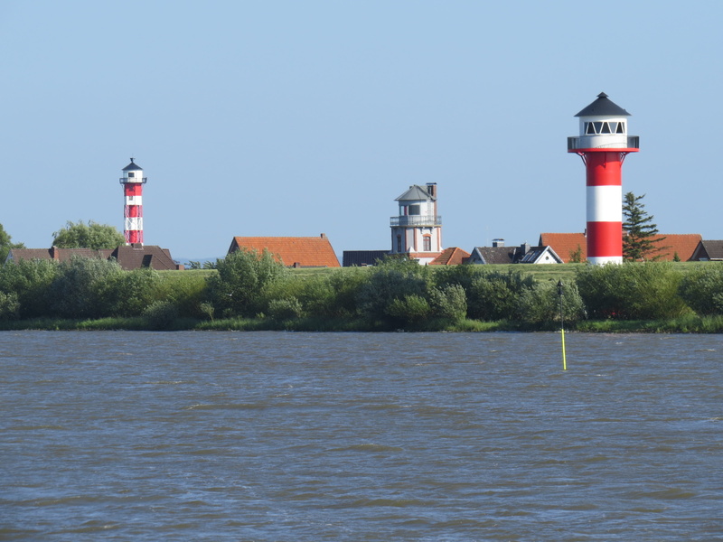 romantic, Lighthouse, beacon, light, direction, architecture, outdoors, container ship, clear sky, built structure, 4K, Old Country, no people, hamburg