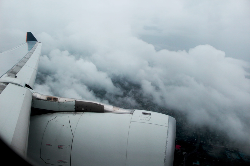 flying, mid-air, air vehicle, sky, copy space, on the move, clouds, motion, white, right, no people, mode of transportation, take, wing, aircraft, cloudy
