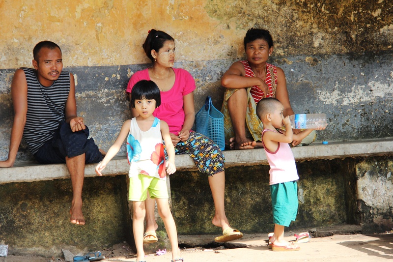 standing, boys, togetherness, full length, girl, myanmar, resting, people, leisure activity, yangon, adult, son, real people, family, child, females, emotion