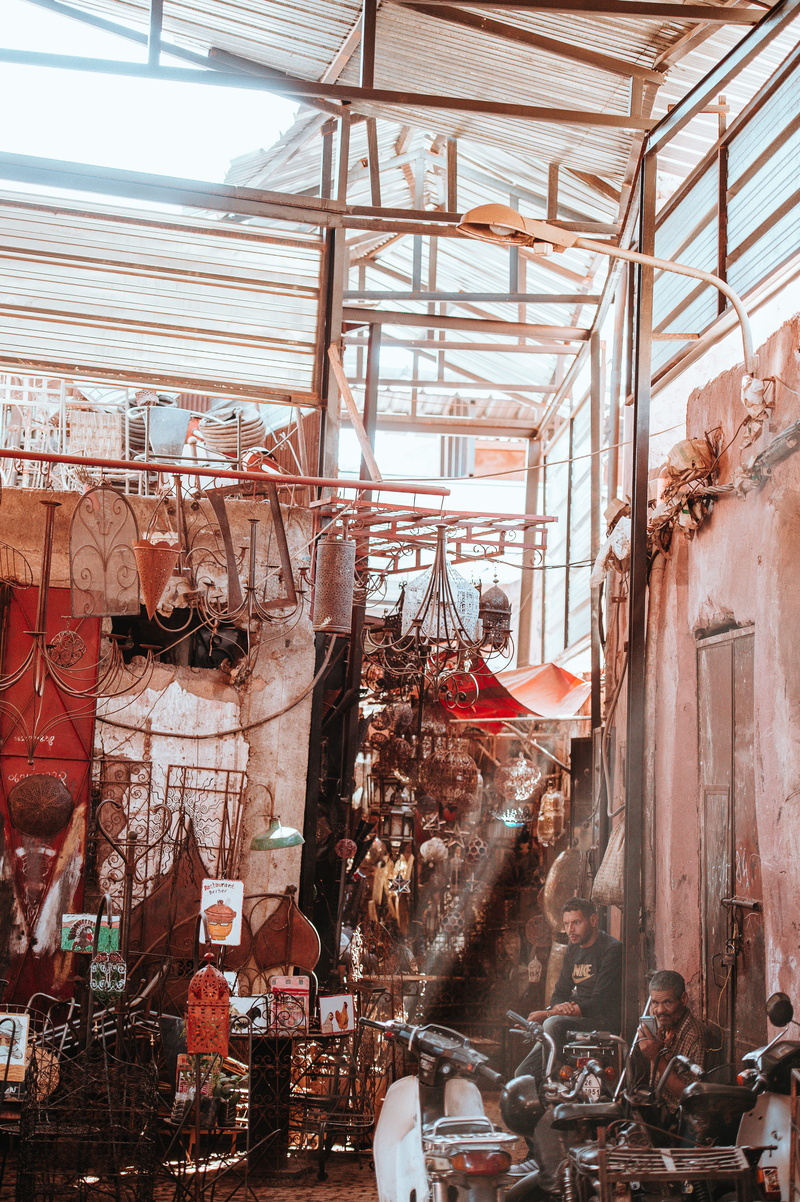 damaged, day, large group of objects, people, red, architecture, building, no people, old, deterioration, city, abandoned, behind, building exterior, decline