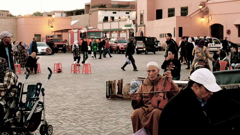 women, architecture, market, building exterior, mode of transportation, morroco, leisure activity, men, group of people, large group of people, travel