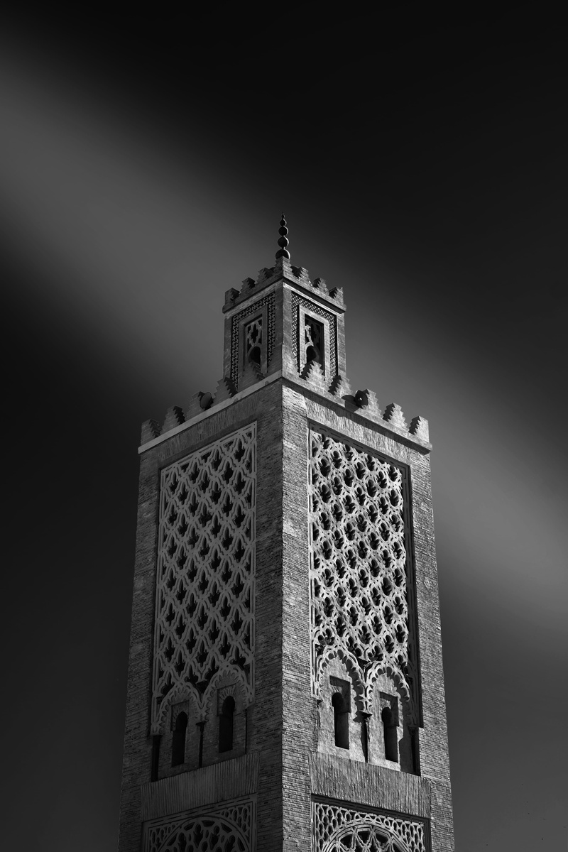 spirituality, built structure, ornate, travel destinations, belief, religion, grayscale, spire, no people, 4K, tall - high, skyscraper, minimalist, low angle view