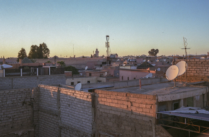 superia x-tra, clear sky, residential district, fujifilm, outdoors, gx, communication, analog, yashica, building exterior, color, roof, mosque, satellite