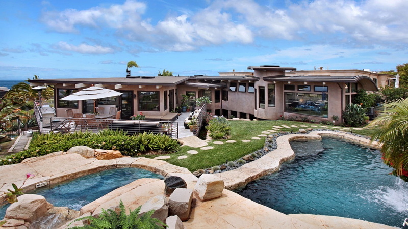 720P, water, sea, lawns, Bushes, house, stones, clouds, villages, swimming pool, sky