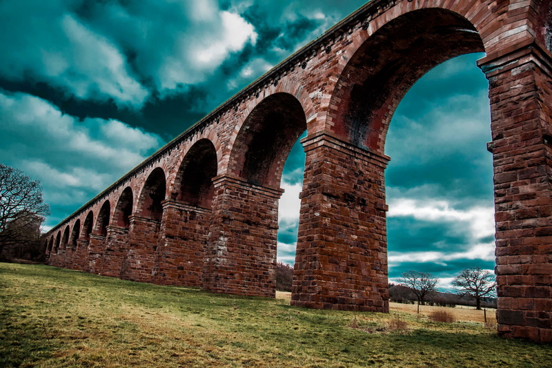 building exterior, ruined, built structure, pont, plant, arch, bricks, architecture, du, the past, trees, arch bridge, day, 1080P, cloud - sky, no people