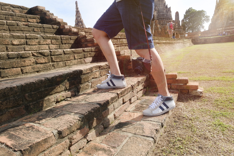 journey, young, view, adventure, sunlight, ancient, tourist, nature, people, men, person, camera, human body part, religious, body part, famous, leisure activity