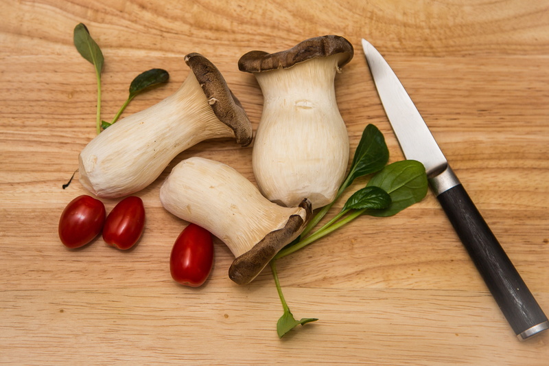 close-up, mushrooms, wood - material, 4K, food and drink, vegetable, no people, still life, chopped, wellbeing, raw food, fruit, freshness, spice, high angle view