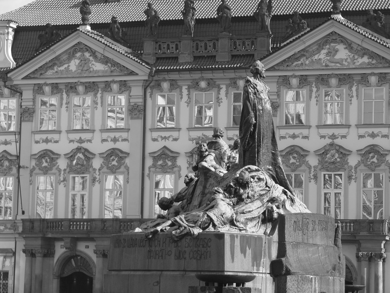 craft, europe, travel destinations, the past, representation, space, human representation, sculpture, old town, ornate, history, building, tourism, building exterior