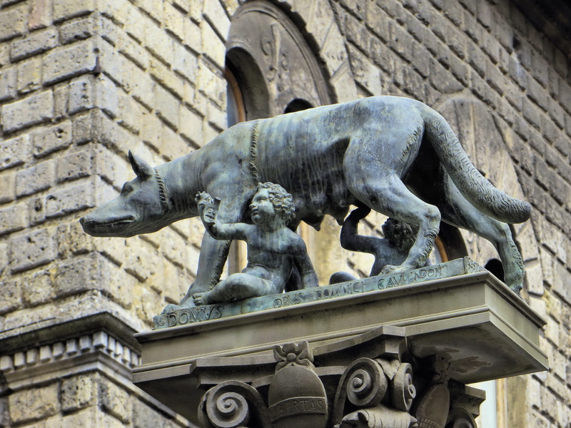 gargoyle, Column, craft, color, Romulus, low angle view, building exterior, travel destinations, male likeness, architecture, statue, 4K, She Wolf, Hers