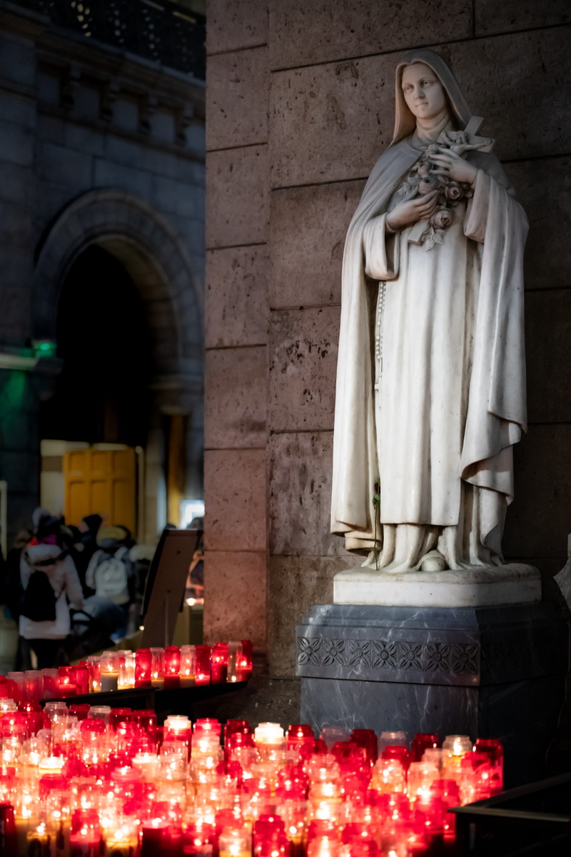 belief, france, representation, religion, art and craft, 5K, mary, female likeness, built structure, male likeness, building, sacre coeur, clothing, apparel