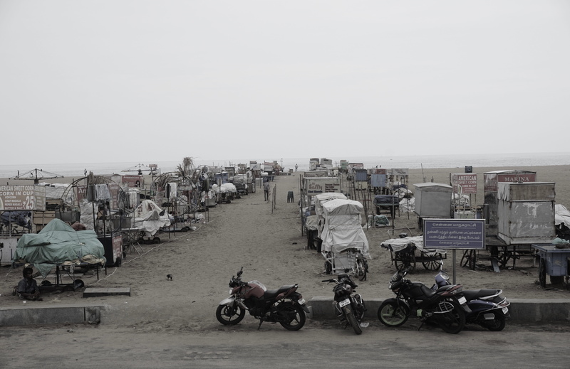 road, beach, copy space, land vehicle, men, motorcycle, chennai, real people, clear sky, 5K, city, outdoors, nature, sky, large group of people, cart