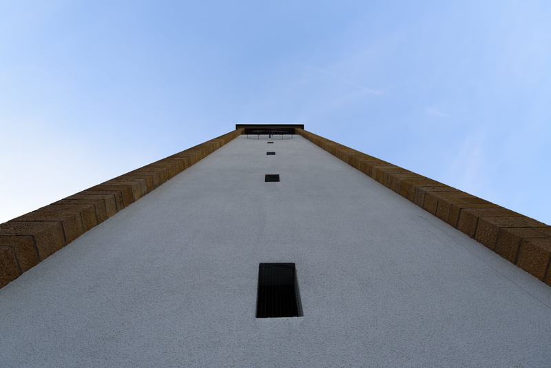 wall, street, blue, no people, building exterior, architecture, travel destinations, outdoors, built structure, sunny, urban, perspective, concrete, nature