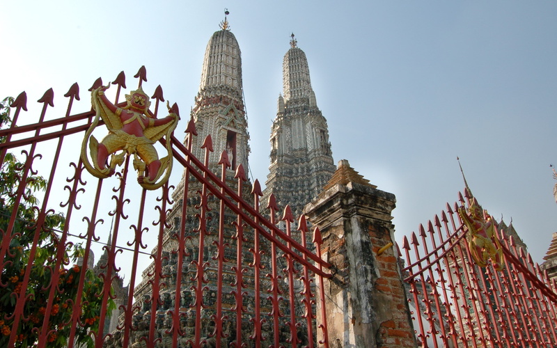 2K, wat arun temple