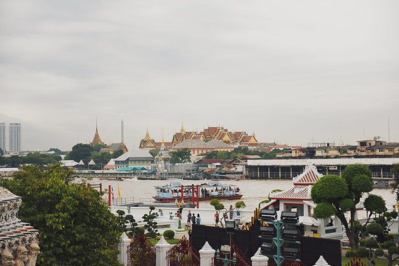 temple, wat arun, river, boat, travel, tree, rainyday, city, plant, outdoors, 2K, spirituality, built structure, thailand, watpho, sky, architecture, religion