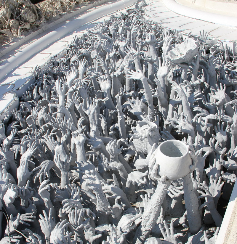 car, the temple, silver colored, 2K, thailand, animal themes, transportation, large group of objects, no people, sunlight, art, vertebrate, chiang rai