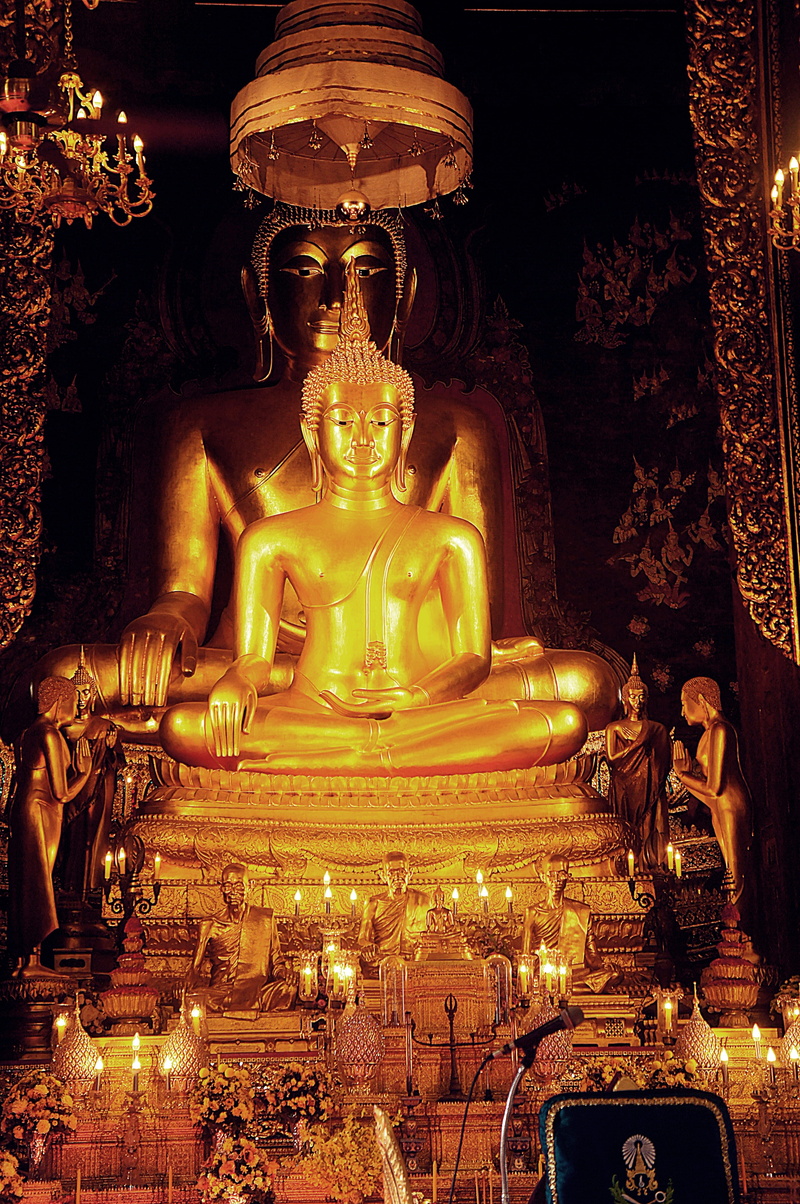 idol, no people, 4K, statue, building, architecture, indoors, faith, religion, gold, representation, พระ, built structure, pagoda, gold colored, human representation