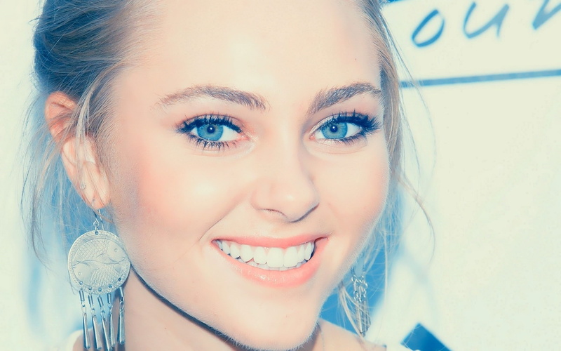 cute, silver, eyes, beautiful, women, robb, sweet, look, earrings, dangling, Anna Sophia Robb, anna, 1080P, s, girl, sophia, lips, face