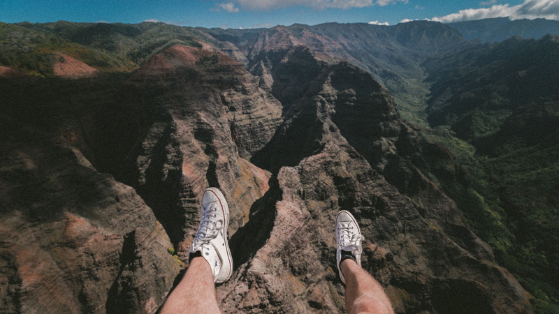 5K, Canyon, Shoe Dangle, legs, cliff, landscape