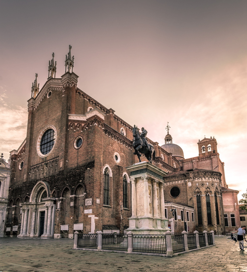 bartholome, italy, architecture, empty, low angle view, sky, beautiful, arch, love, city, cross, vacation, building exterior, travel, people, building