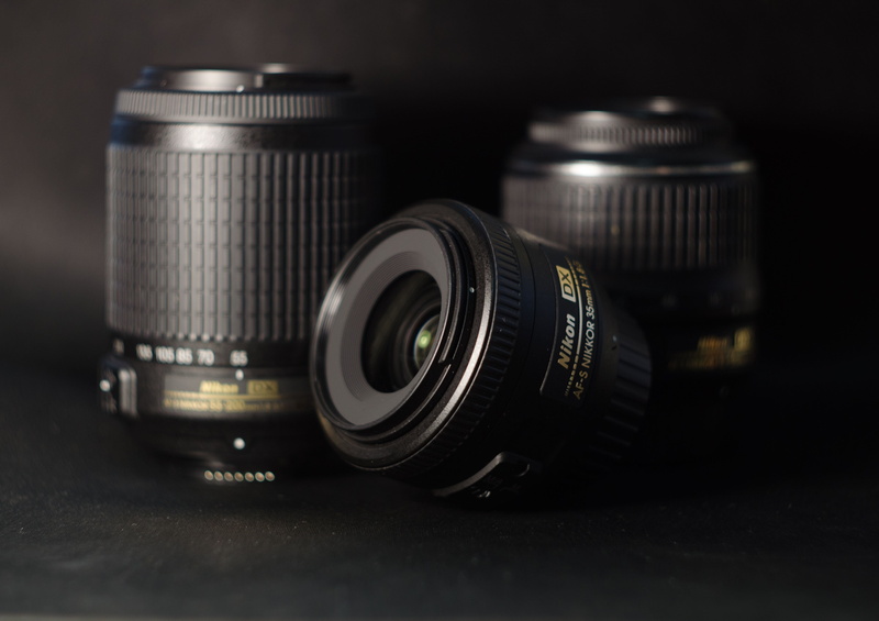 lens - Optical Instrument, selective focus, equipment, 4K, technology, digital camera, fix, metal, sharpness, no people, table, 35 mm, old, indoors, silver colored