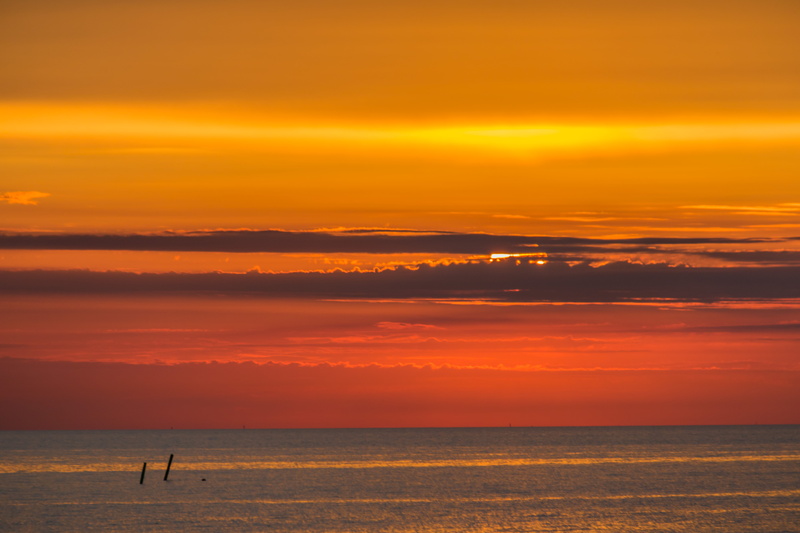 cloud, hav, ƒ / 5, s18, geo:location, 5K, 760d, camera, geo, orange Color, iso_speed, lens, ef, sun, Sea, beach, sky, photograph, nature, Sunset, f/3.5