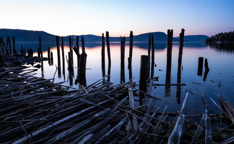 Night, Sea, Höga kusten, 5K, Full moon, planks, Canon EF, Sweden, mm, F/1.4, Västernorrlands län, black, Canon EOS 5D Mark III, wooden, Sverige, wooden planks