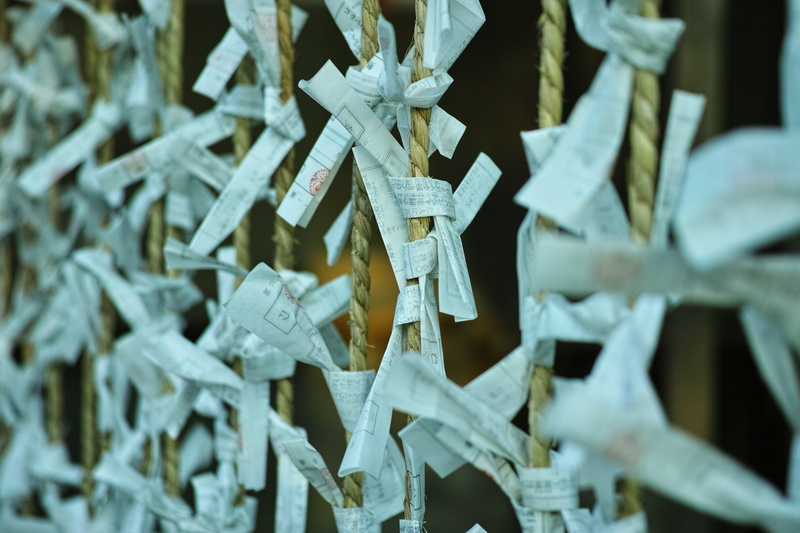 selective focus, hanging, security, abundance, large group of objects, no people, metal, hope, 4K, tied up, japan, luck, day, full frame, belief, shrine