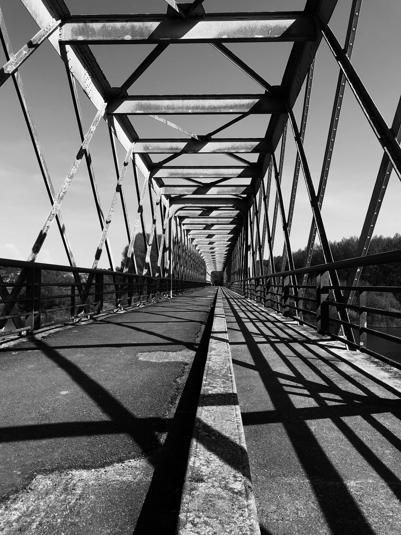 sky, direction, black and white, day, track, diminishing perspective, the way forward, bouchemaine, transportation, steel, bridge, bike path, sunlight