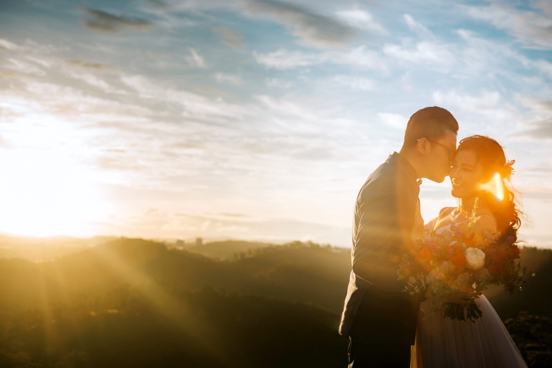 couple - relationship, sun, emotion, sunrays, love, man, sunset, trees, evening, sky, landscape, scenic, clouds, 5K, kissing, nature, people, togetherness