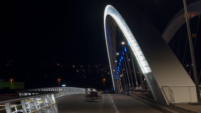 piscine du rhone, confluence, lyon, city, travel, office building exterior, pont raymond barre, tour part-dieu, incidental people, night, 2K, nuit, bridge