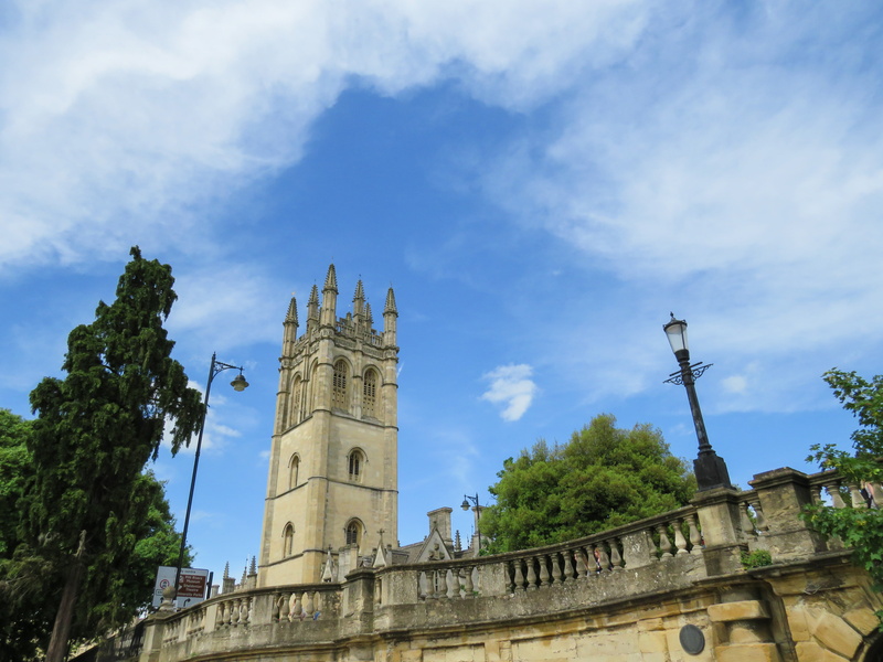 built structure, building, plant, religion, oxford, travel destinations, oxfordshire, tower, 5K, college, spirituality, low angle view, tall - high, outdoors