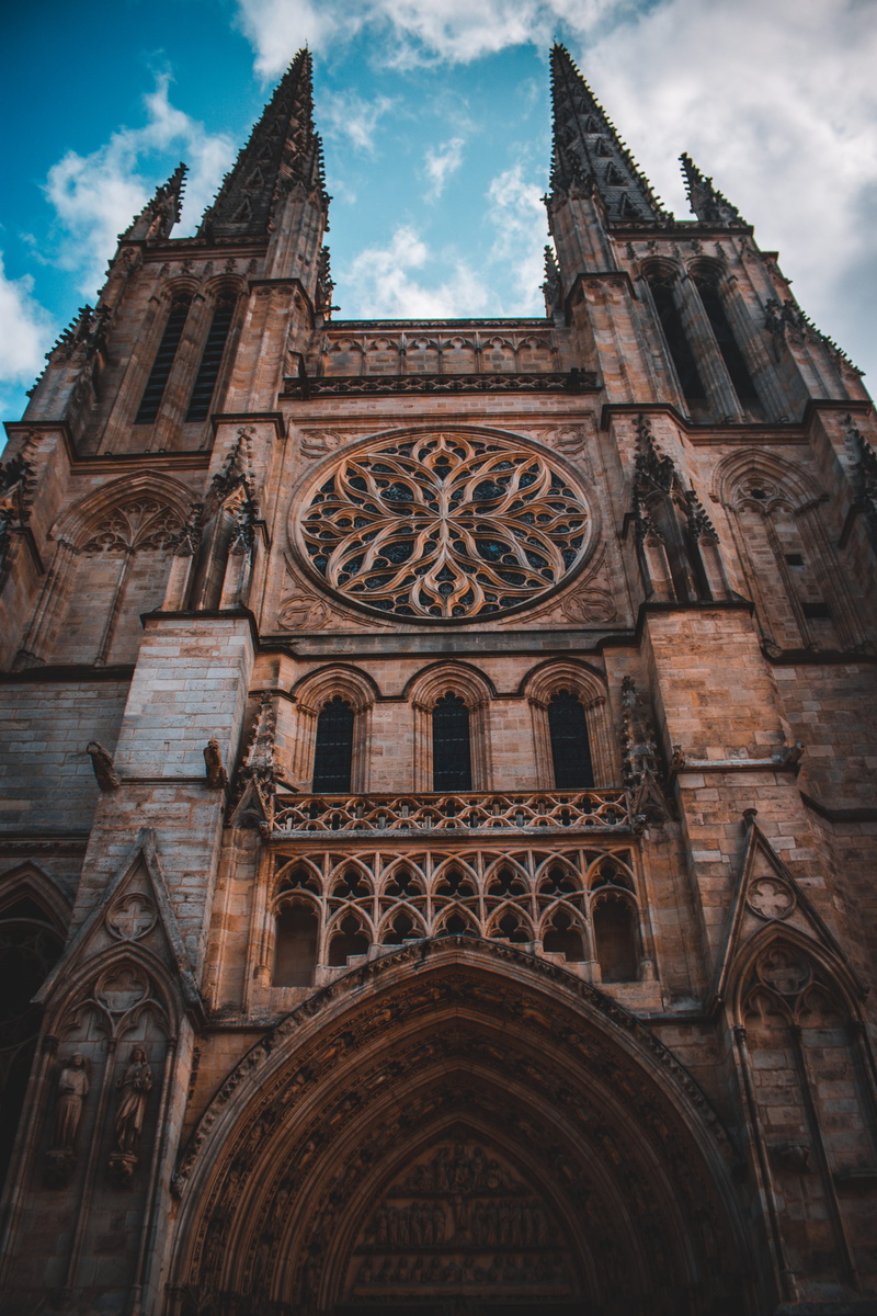 church, blue sky, saint, art, architecture, low angle shot, turning point, place of worship, gothic, facade, city, spirituality, goth like, historic, 5K