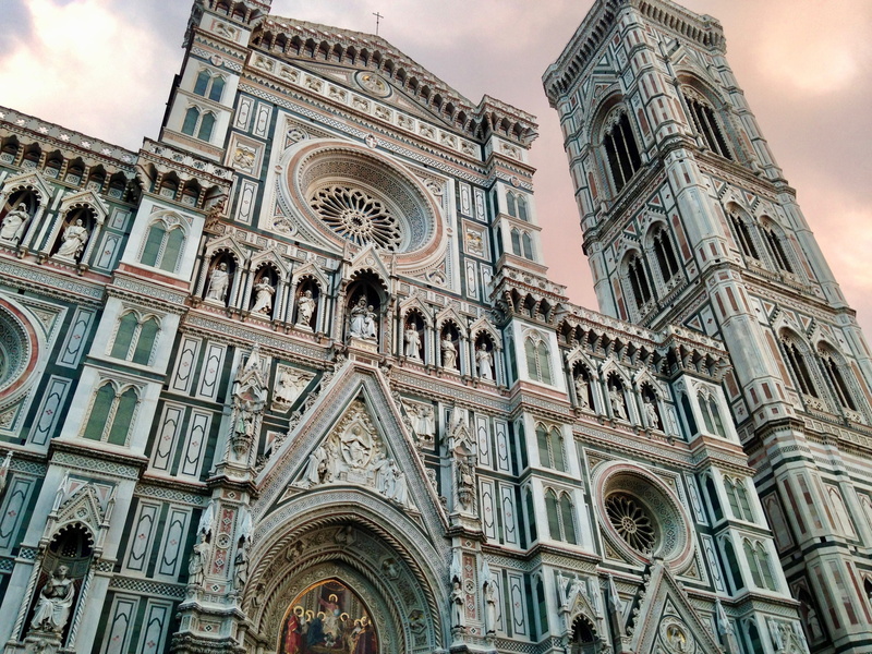 the past, beautiful, place of worship, cloudy, goth like, no people, built structure, italy, tourism, low angle shot, arch, belief, culture, low, ancient