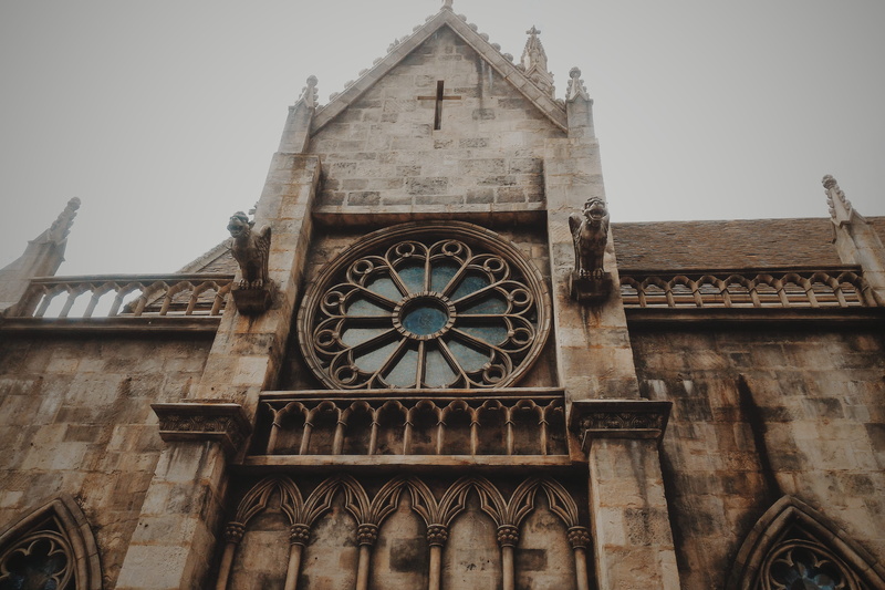 belief, history, built structure, place of worship, church, goth like, low angle view, travel destinations, daylight, historic, concrete, architecture