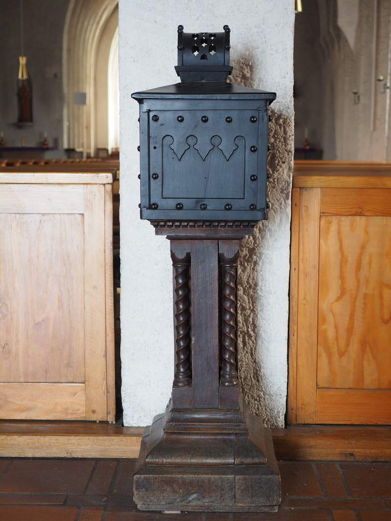 indoors, mail, offertory box, victims, faith, restorative box, donation, new ulm, 4K, money, old, wall - building feature, no people, building, christianity