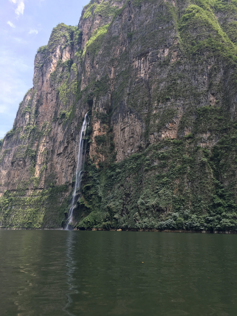 mountain, no people, solid, Jungle, scenics, nature, eroded, Sink, rock, idyllic, rock formation, formation, cañondelsumidero, travel, water, waterfront
