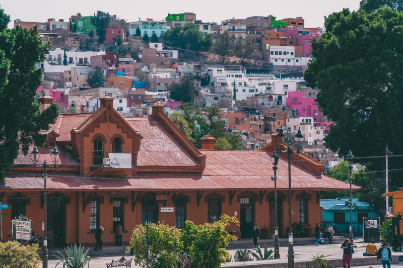 car, townscape, outside, person, day, architecture, concrete, gathered, motor vehicle, tile roof, mexico travel, human, 5K, plant, residential district