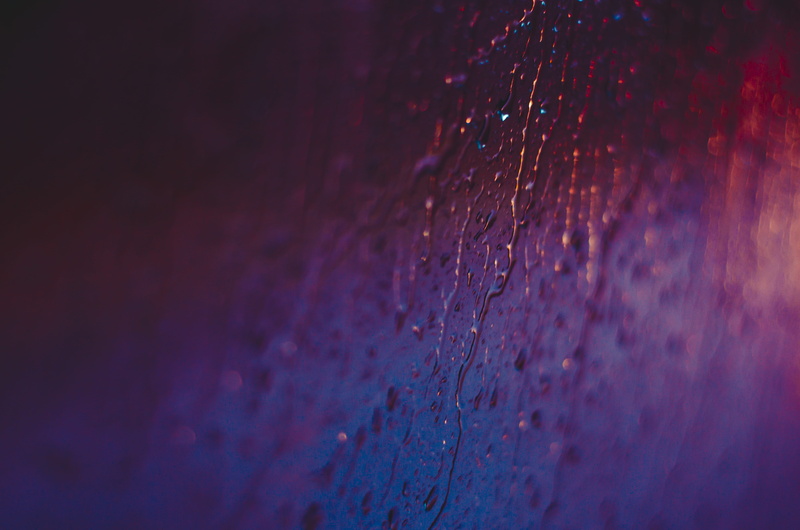 moisture, water drops, water, 4K, photography, raindrop, raindrops, no people, extreme close-up, indoors, red, selective focus, droplets, abstract, drop