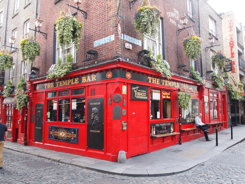 pub, no people, built structure, building, 4K, day, footpath, transportation, ireland, architecture, beer, sidewalk, outdoors, telephone, plant, street